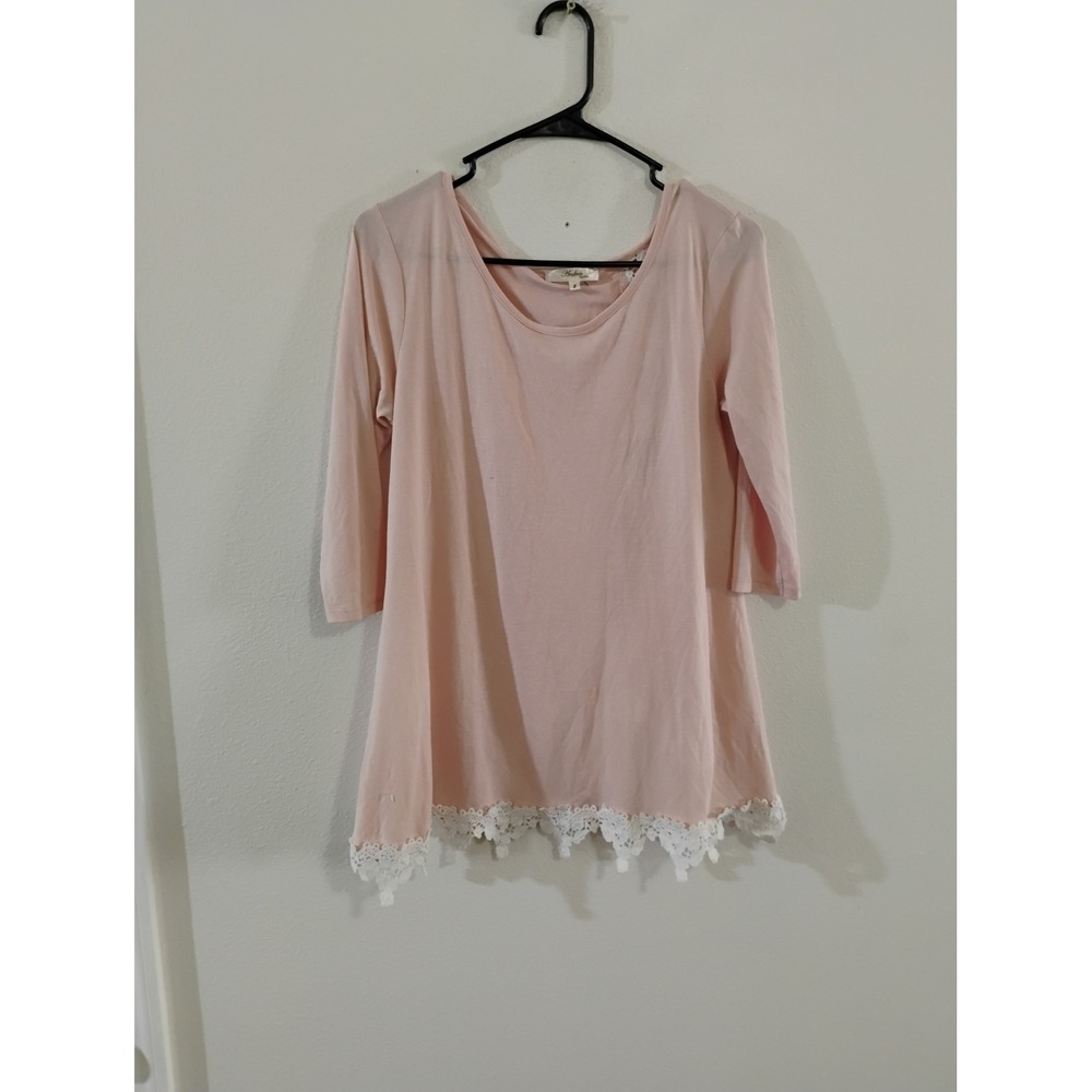 Andree by Unit Blush Pink Lace Trim Tunic Top Split Back Crochet Detail Small